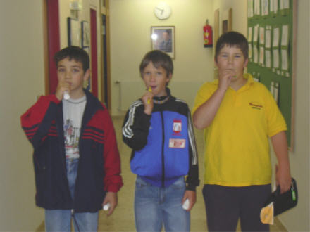 DSCN0187.JPG (22468 Byte)