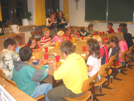 lesenacht05062.jpg (35676 Byte)