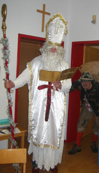 nikolaus003.jpg (33645 Byte)