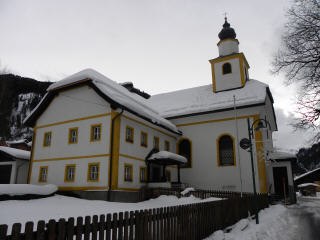 kirche_u006.jpg (16346 Byte)