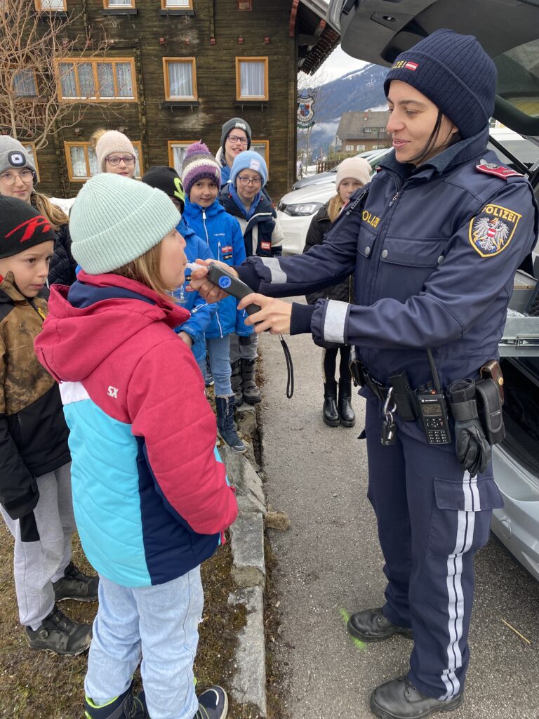 Kinderpolizei Teil 3